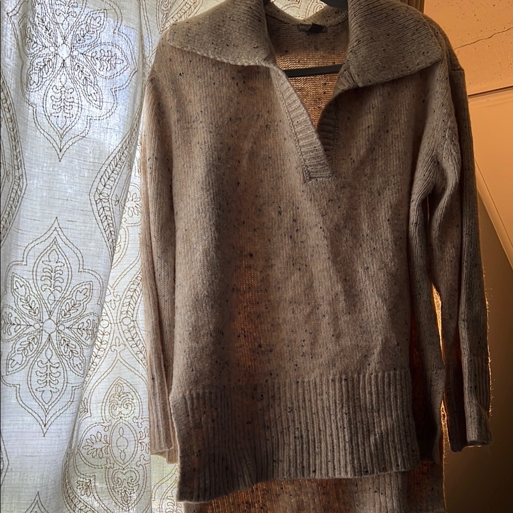 Falls Creek Cream V-Neck Sweater with Fine Knit Texture